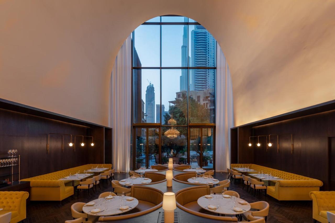 The Dubai Edition Luaran gambar The interior of the restaurant