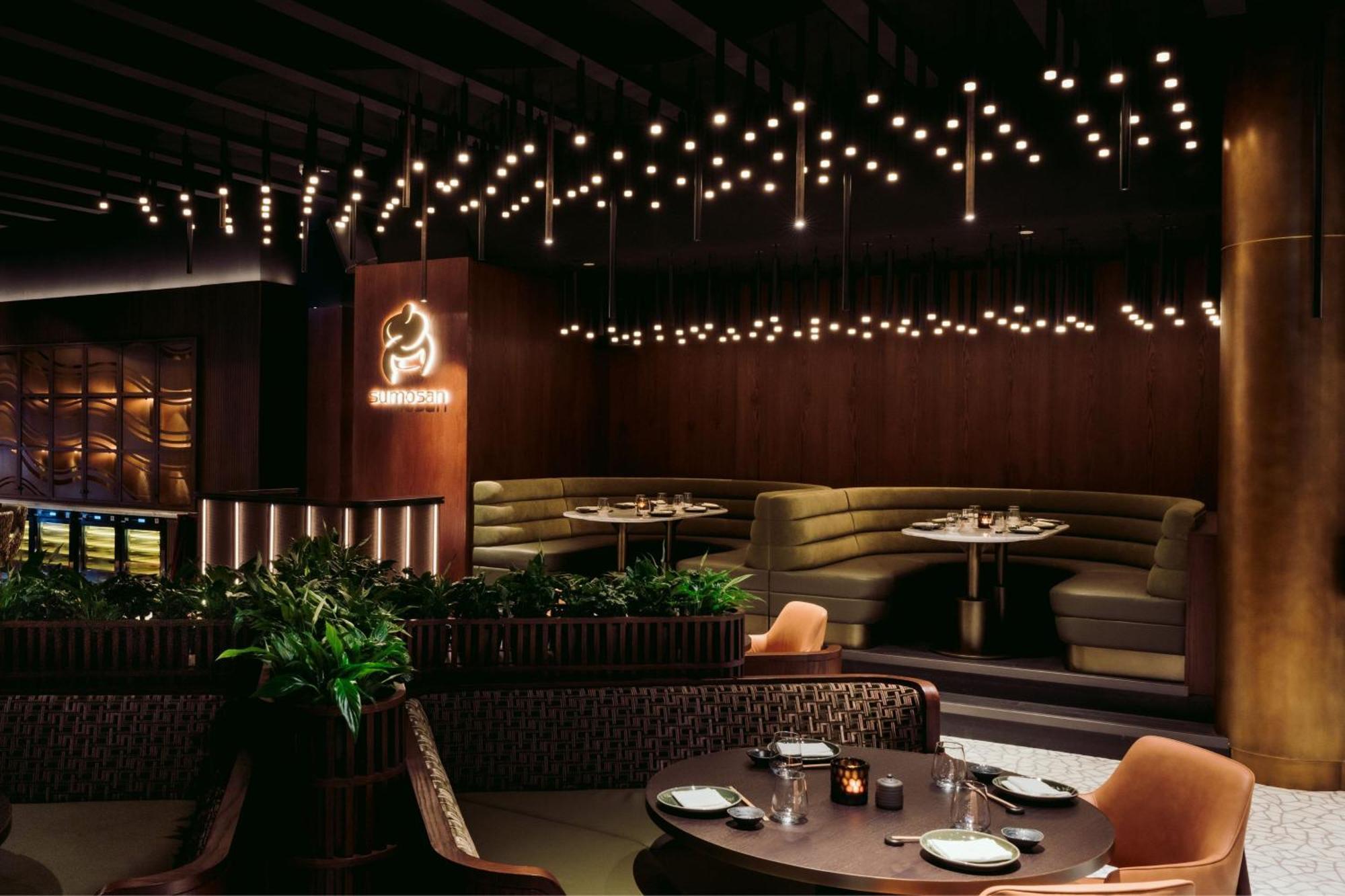 The Dubai Edition Luaran gambar The interior of the restaurant