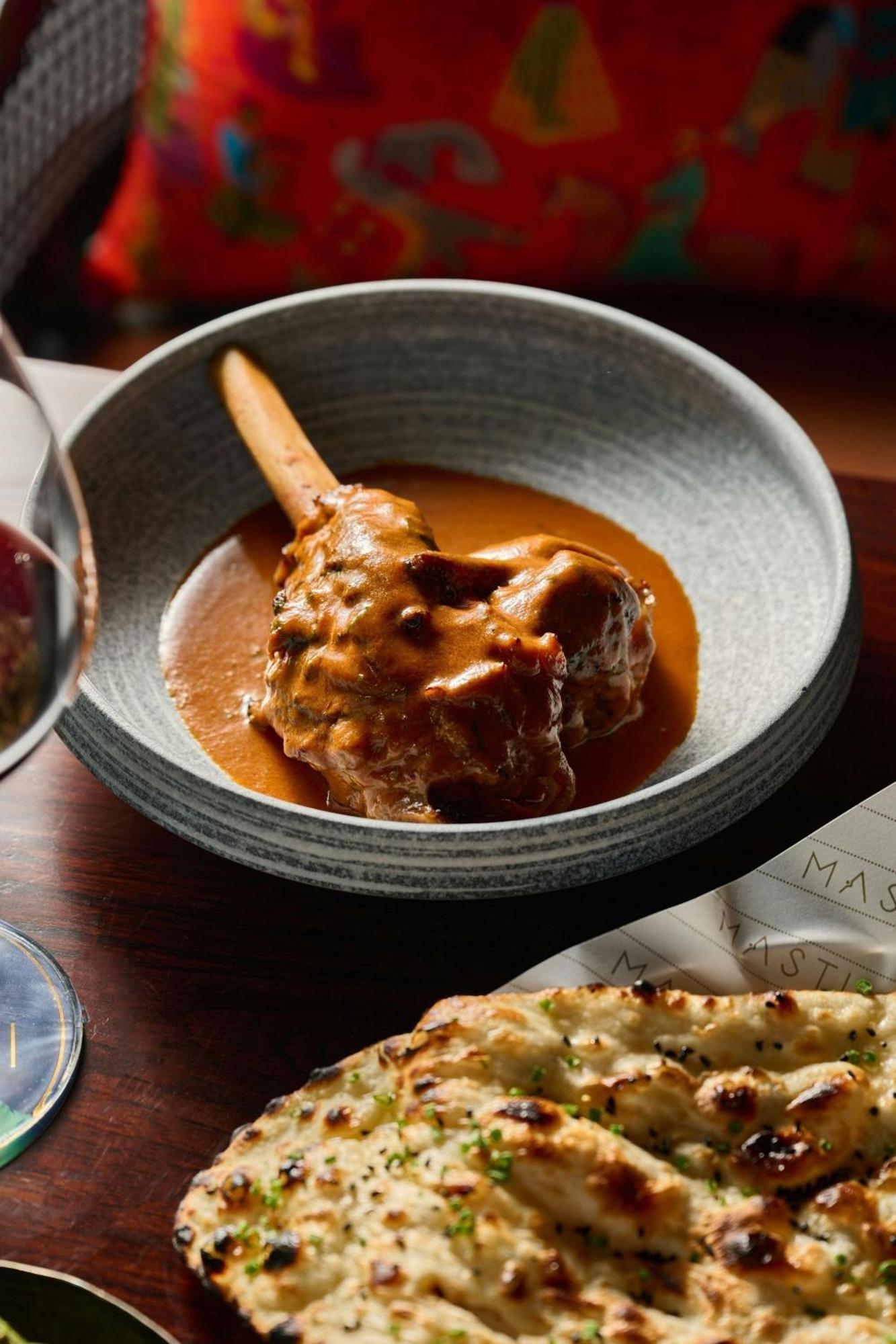 The Dubai Edition Luaran gambar A dish of goat's leg